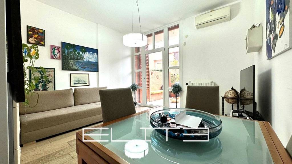 casa indipendente in vendita ad Ancona in zona Piano San Lazzaro