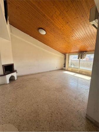 appartamento in vendita ad Ancona in zona Candia