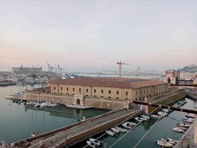 appartamento in vendita ad Ancona in zona Piano San Lazzaro