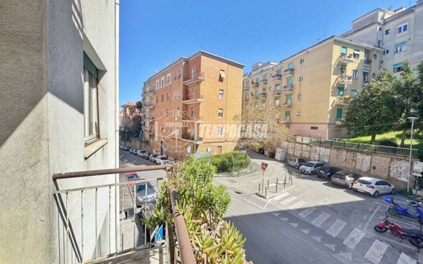 appartamento in vendita ad Ancona in zona Passetto