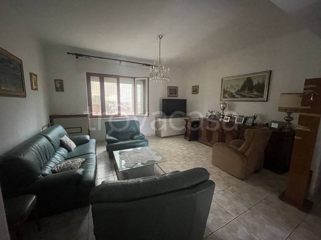 appartamento in vendita ad Ancona in zona Adriatico