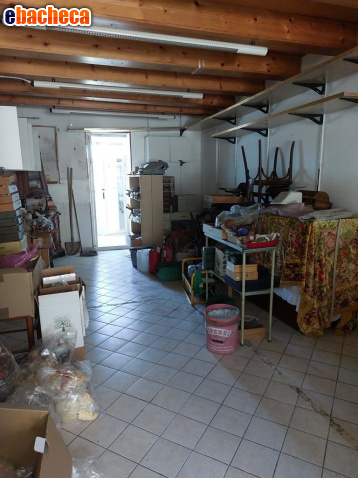 appartamento in vendita ad Ancona in zona Piano San Lazzaro