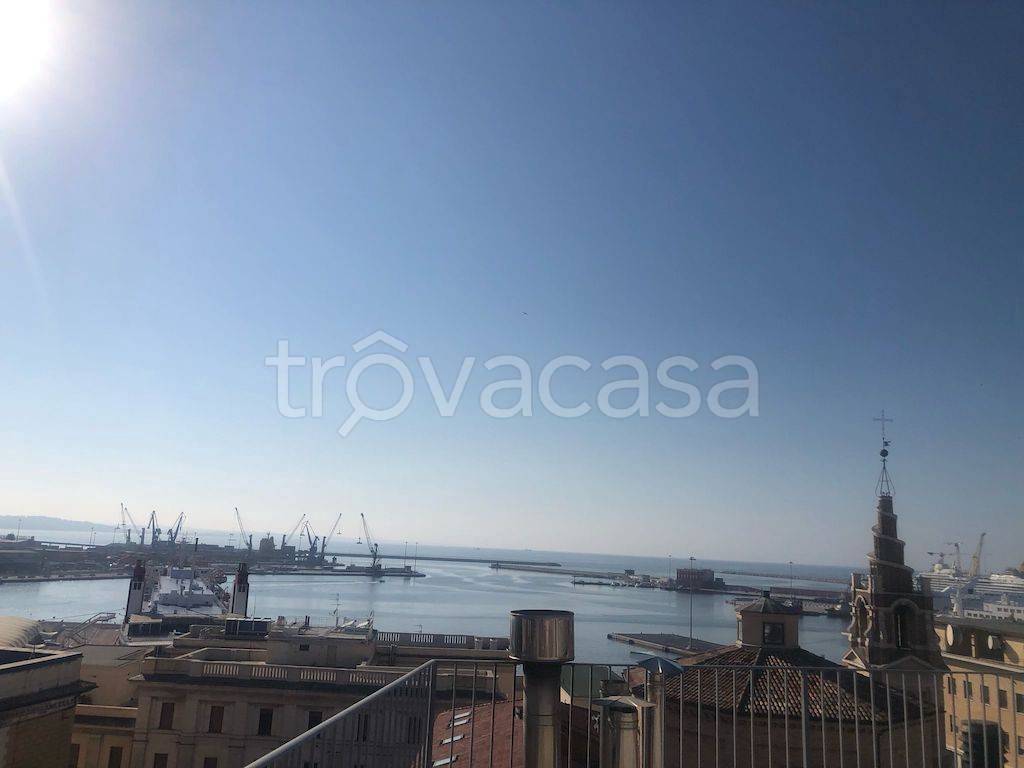 appartamento in vendita ad Ancona in zona Piano San Lazzaro