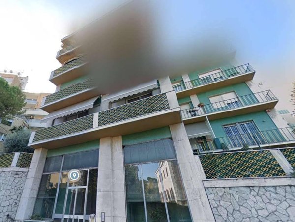 appartamento in vendita ad Ancona in zona Adriatico