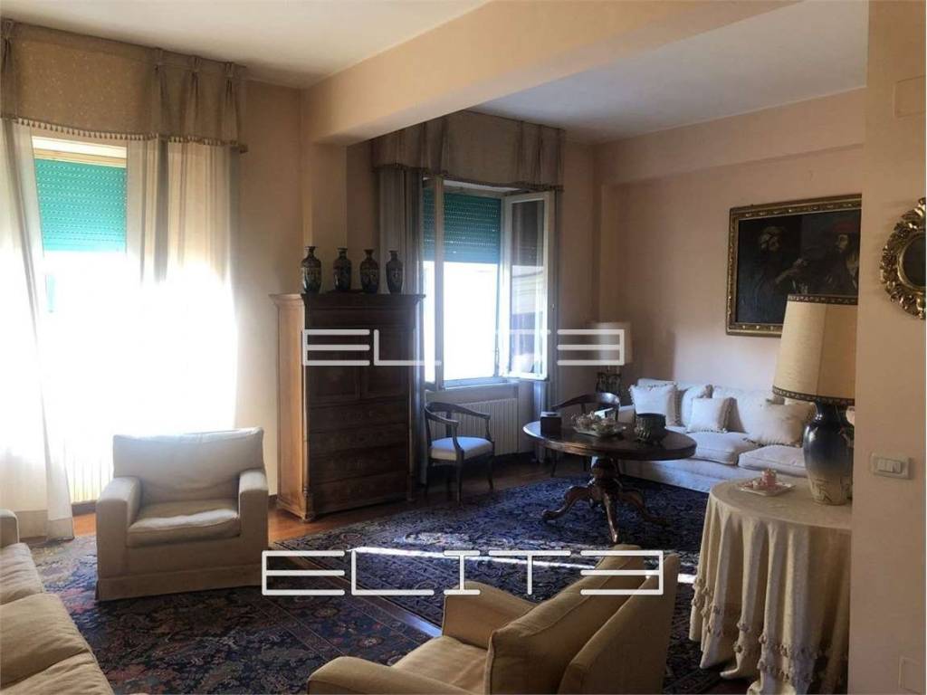 appartamento in vendita ad Ancona in zona Centro Storico