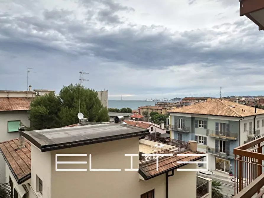 appartamento in vendita ad Ancona in zona Piano San Lazzaro