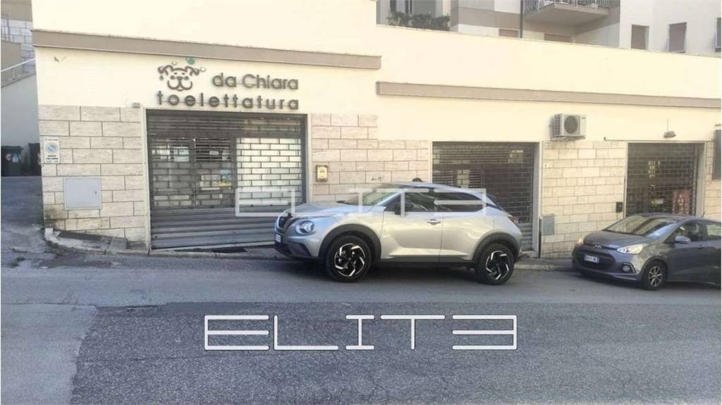 negozio in vendita ad Ancona in zona Adriatico