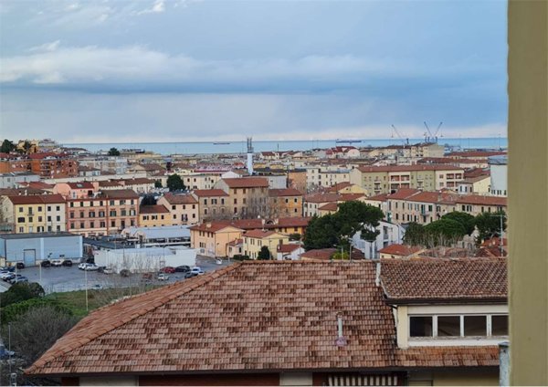 appartamento in vendita ad Ancona in zona Piano San Lazzaro