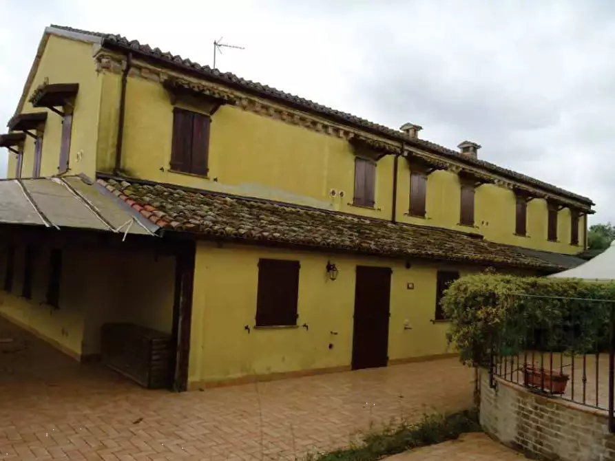 casa indipendente in vendita ad Ancona in zona Piano San Lazzaro