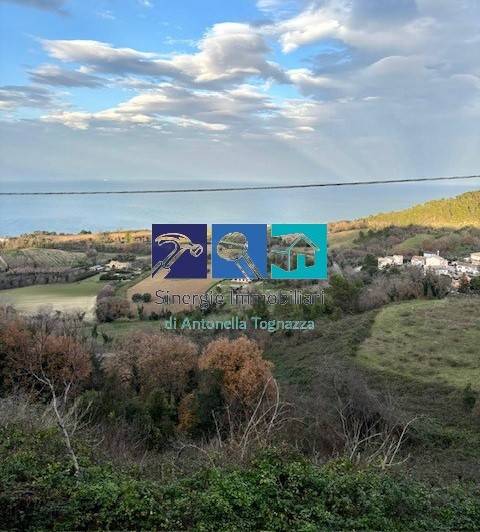 casa indipendente in vendita ad Ancona in zona Portonovo