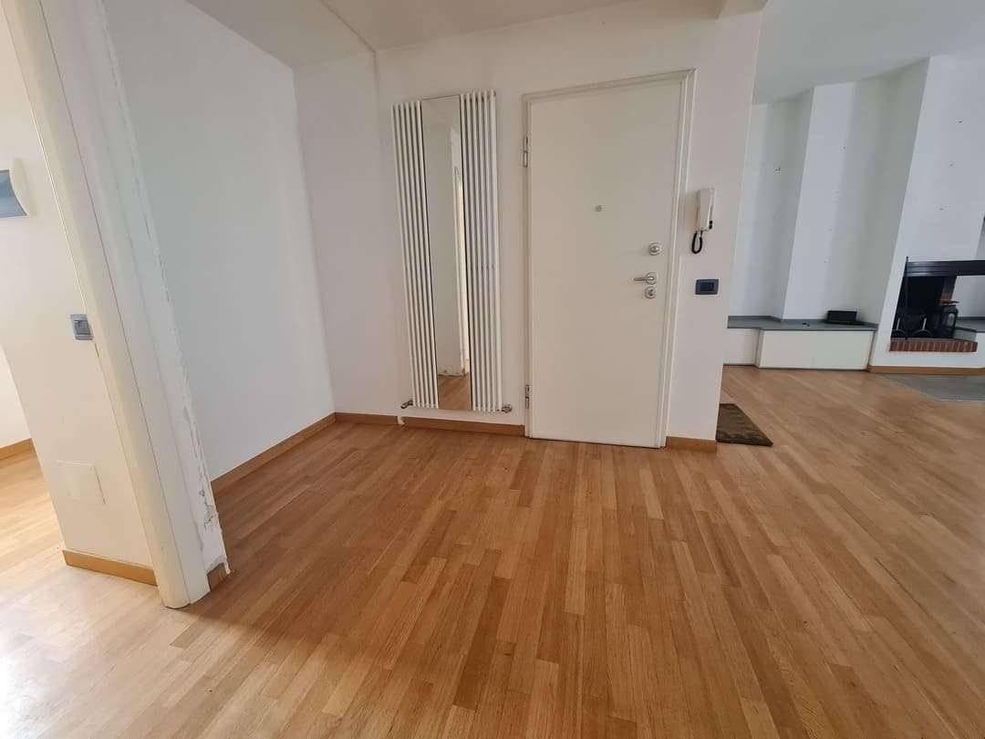 appartamento in vendita ad Ancona in zona Passetto