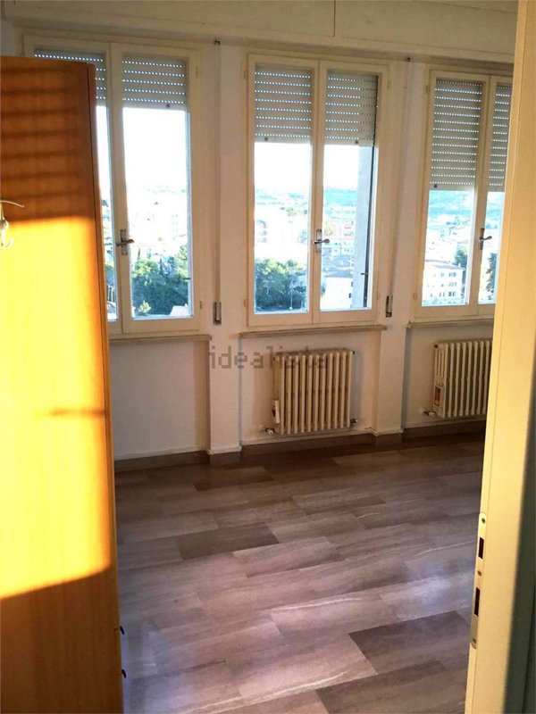 appartamento in vendita ad Ancona in zona Montirozzo