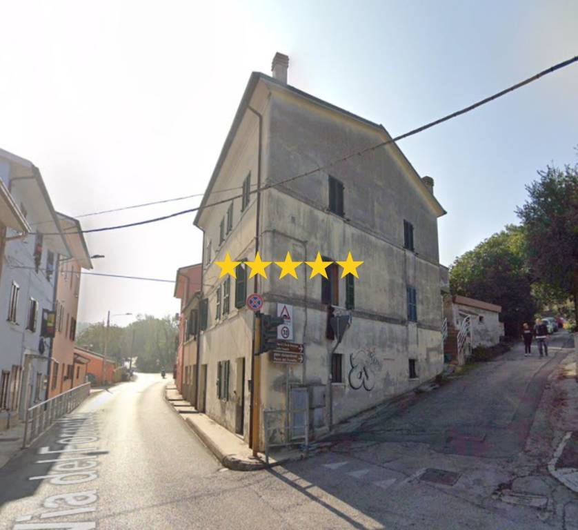 appartamento in vendita ad Ancona in zona Posatora