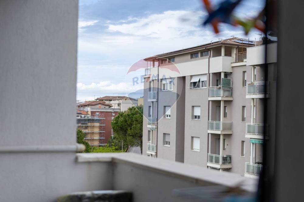 appartamento in vendita ad Ancona in zona Tavernelle