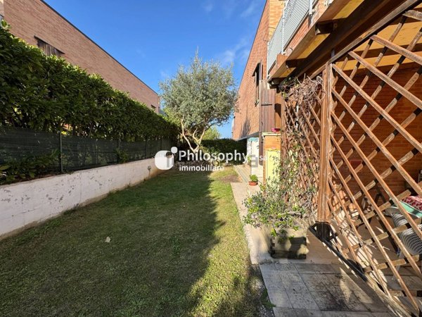 appartamento in vendita ad Ancona in zona Gallignano