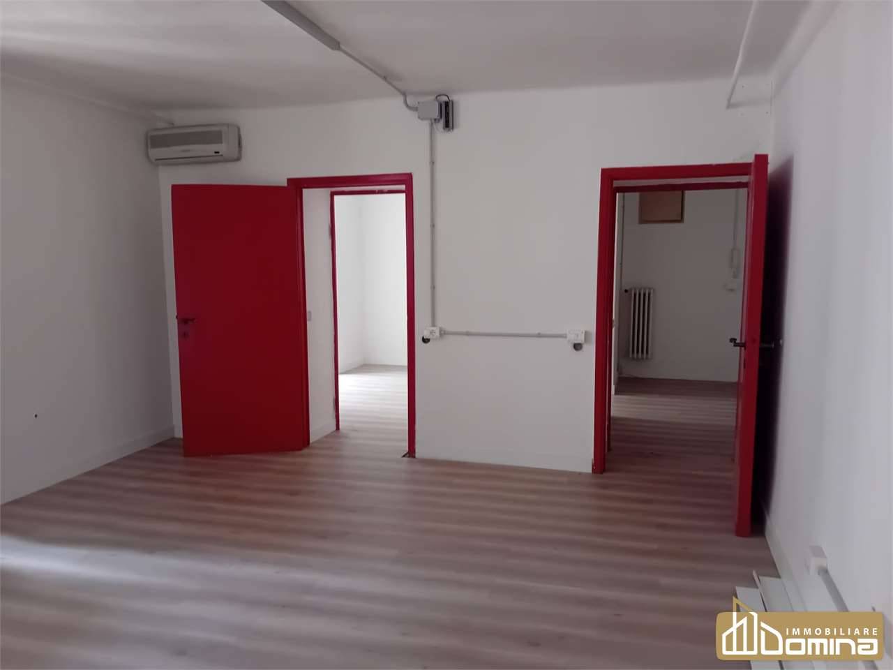 appartamento in vendita ad Ancona in zona Centro Storico