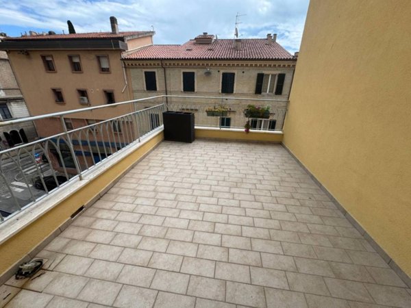 appartamento in vendita ad Ancona in zona Centro Storico