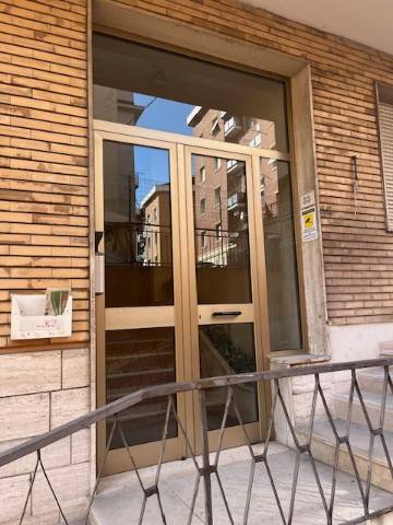appartamento in vendita ad Ancona in zona Piano San Lazzaro