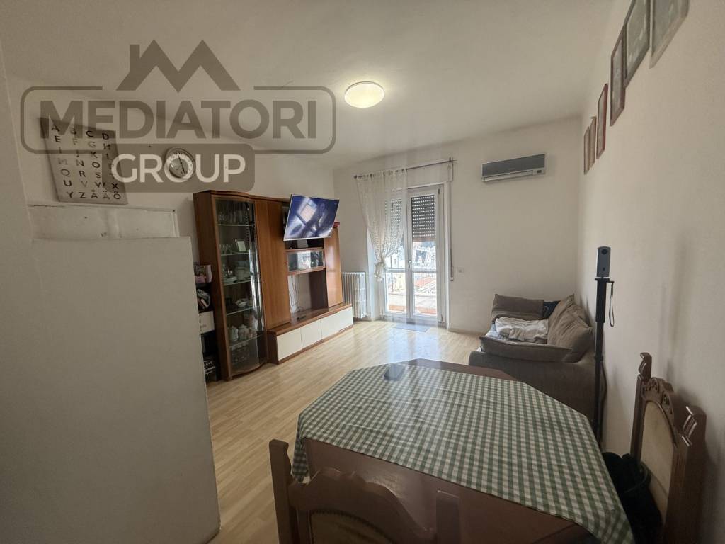 appartamento in vendita ad Ancona in zona Piano San Lazzaro