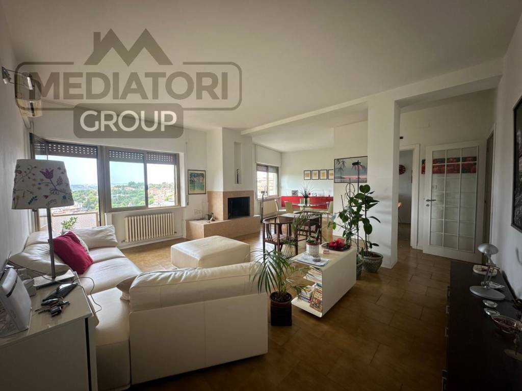 appartamento in vendita ad Ancona in zona Borgo Rodi