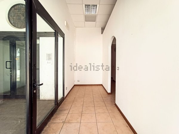 ufficio in vendita ad Ancona in zona Centro Storico