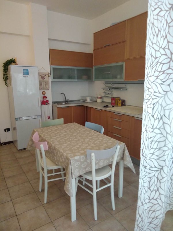 appartamento in vendita ad Ancona in zona Vallemiano