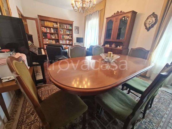 appartamento in vendita ad Ancona in zona Posatora
