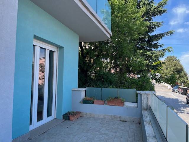 appartamento in vendita ad Ancona in zona Adriatico