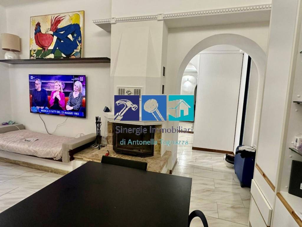 appartamento in vendita ad Ancona in zona Adriatico