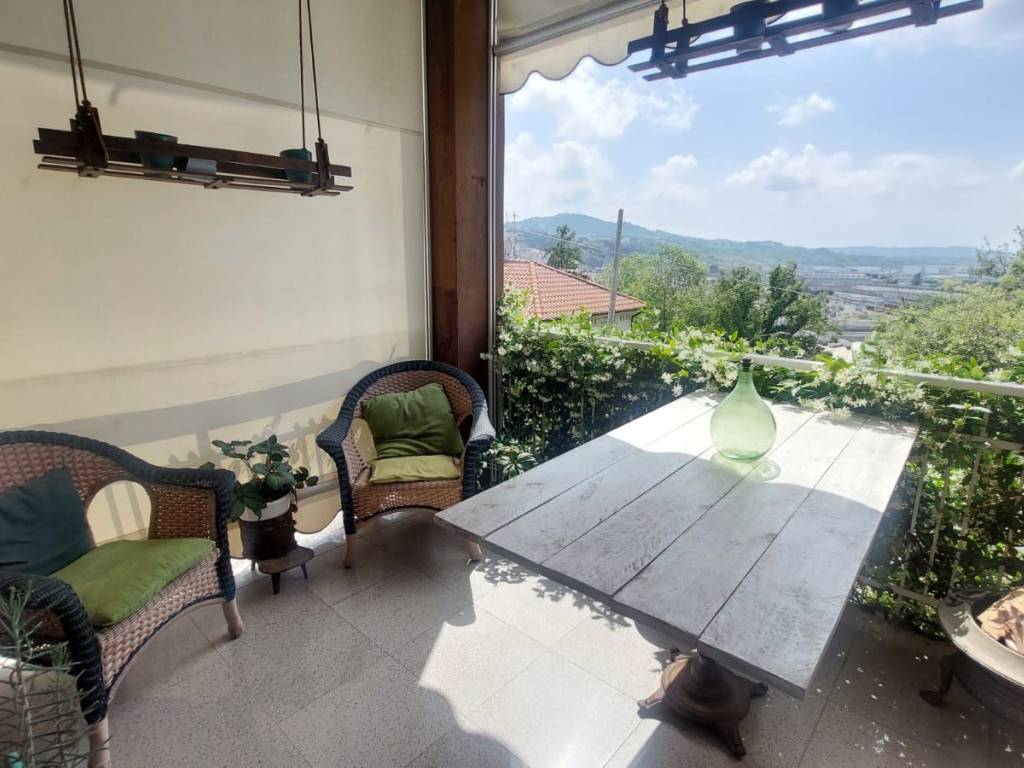 appartamento in vendita ad Ancona in zona Piano San Lazzaro