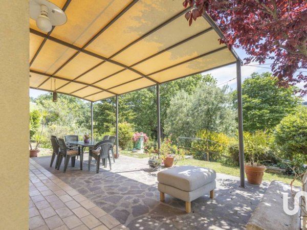 casa indipendente in vendita ad Ancona in zona Aspio di Ancona