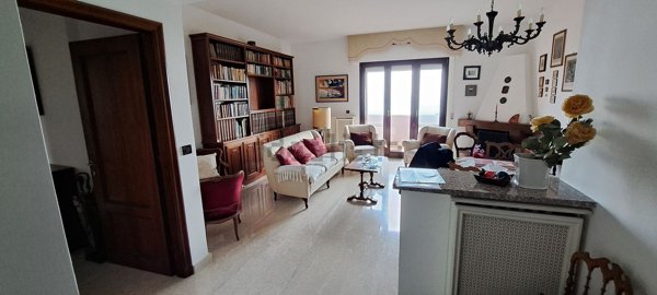 appartamento in vendita ad Ancona in zona Pietra La Croce