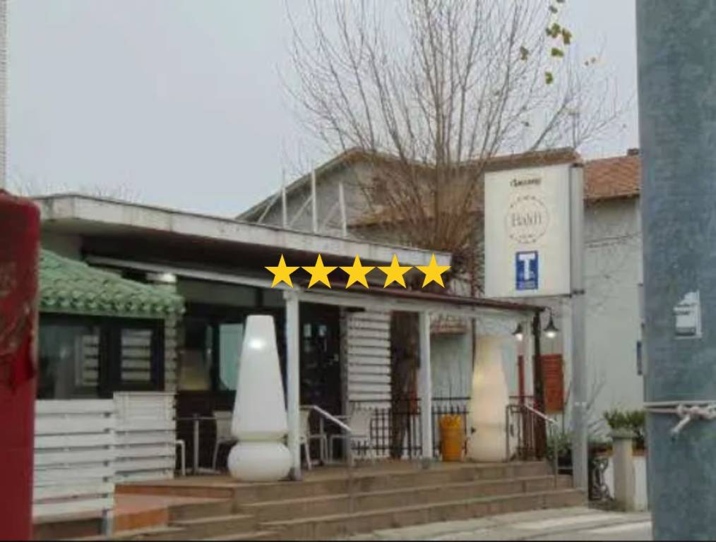 appartamento in vendita ad Ancona in zona Pietra La Croce