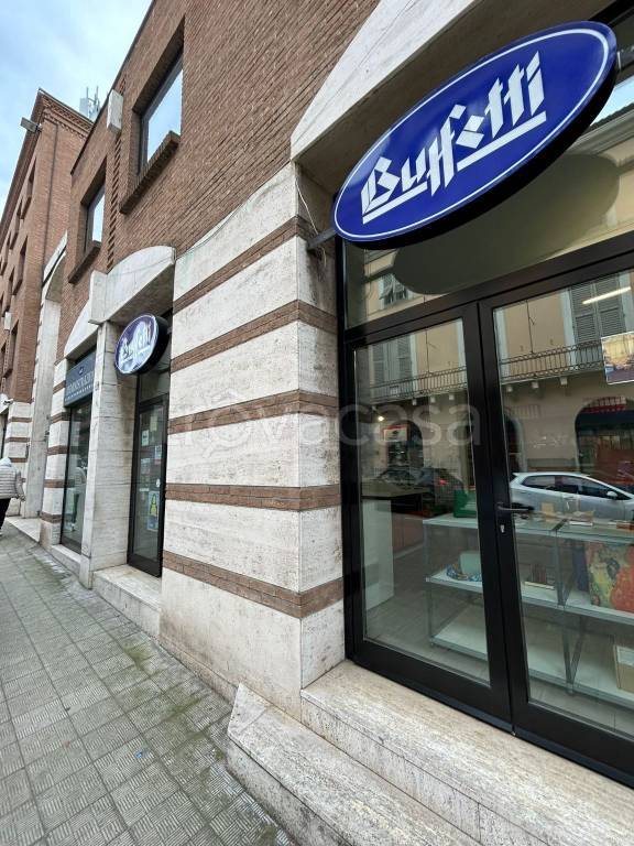 negozio in vendita ad Ancona in zona Centro Storico