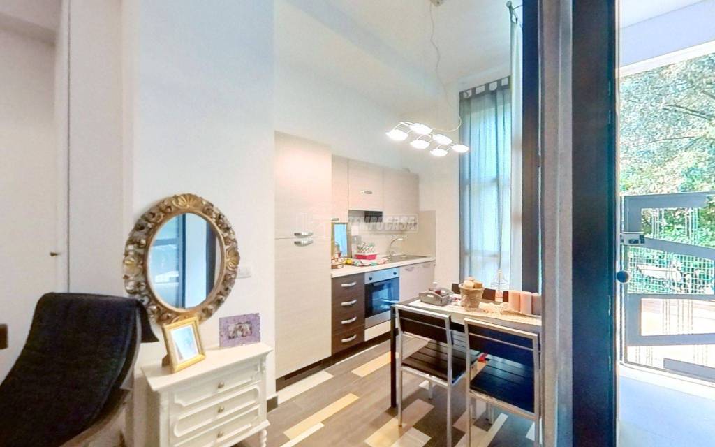 appartamento in vendita ad Ancona in zona Adriatico