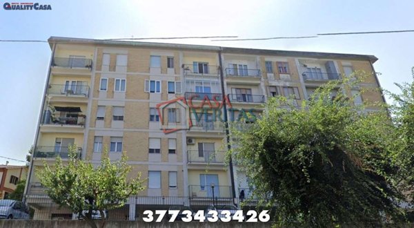 appartamento in vendita ad Ancona in zona Collemarino
