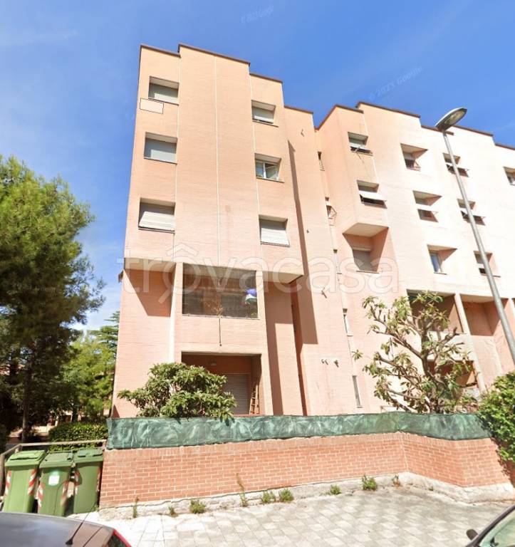 appartamento in vendita ad Ancona in zona Piano San Lazzaro