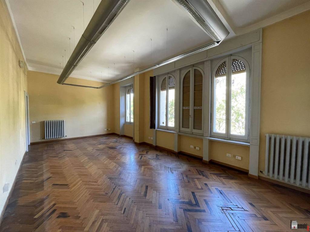 appartamento in vendita ad Ancona in zona Adriatico