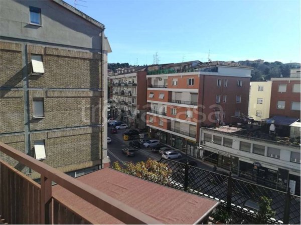 appartamento in vendita ad Ancona in zona Vallemiano