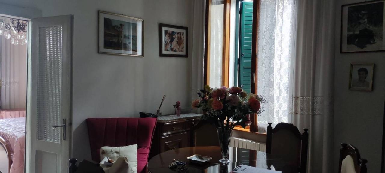 appartamento in vendita ad Ancona in zona Vallemiano