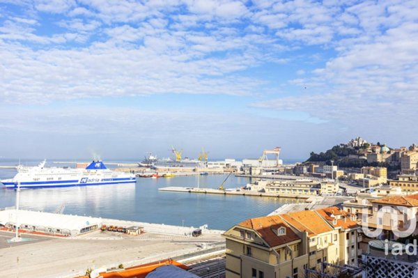 appartamento in vendita ad Ancona in zona Passetto