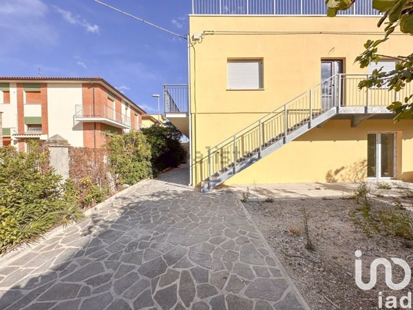 appartamento in vendita ad Ancona in zona Palombina Nuova