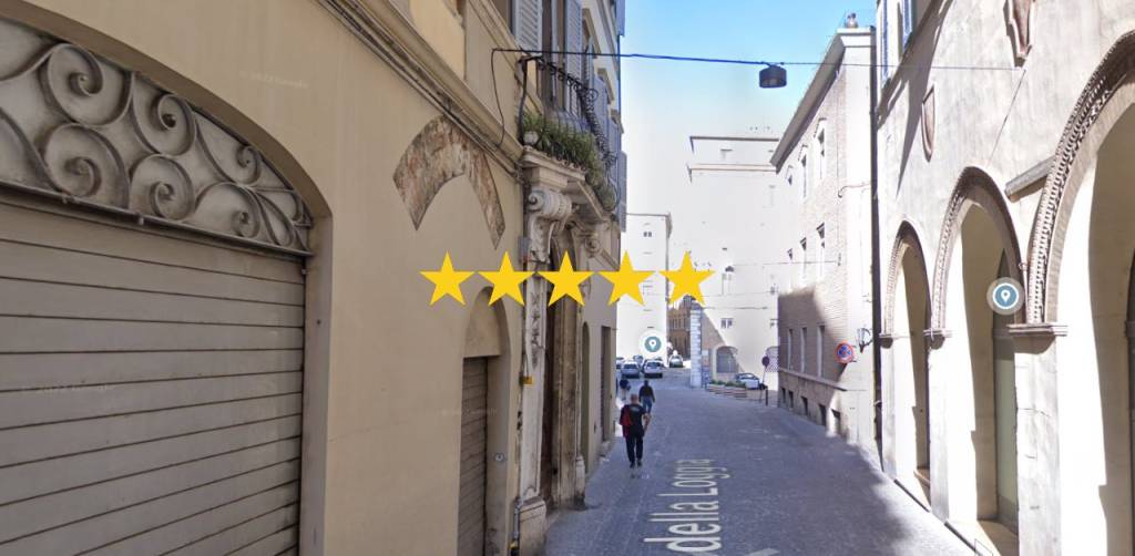 appartamento in vendita ad Ancona in zona Centro Storico