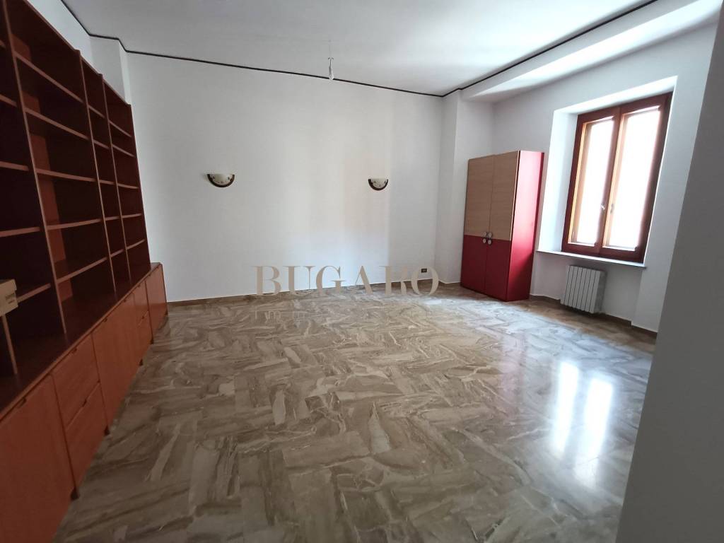 appartamento in vendita ad Ancona in zona Adriatico