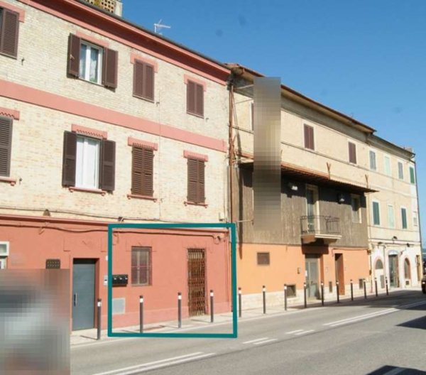 ufficio in vendita ad Ancona in zona Piano San Lazzaro