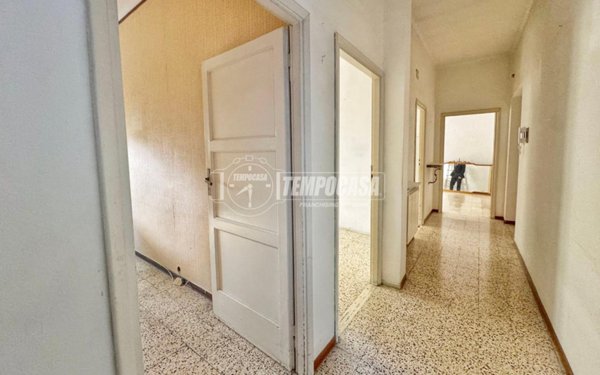 appartamento in vendita ad Ancona in zona Adriatico