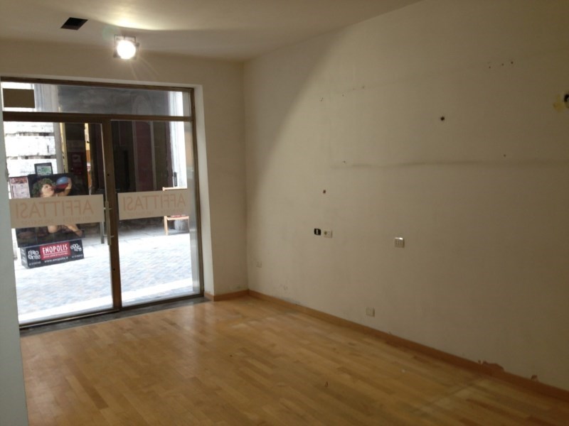 negozio in vendita ad Ancona in zona Centro Storico