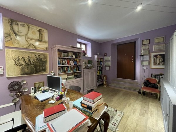 ufficio in vendita ad Ancona in zona Centro Storico