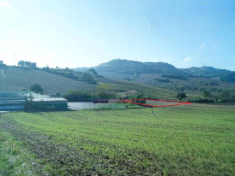 terreno agricolo in vendita ad Ancona in zona Torrette
