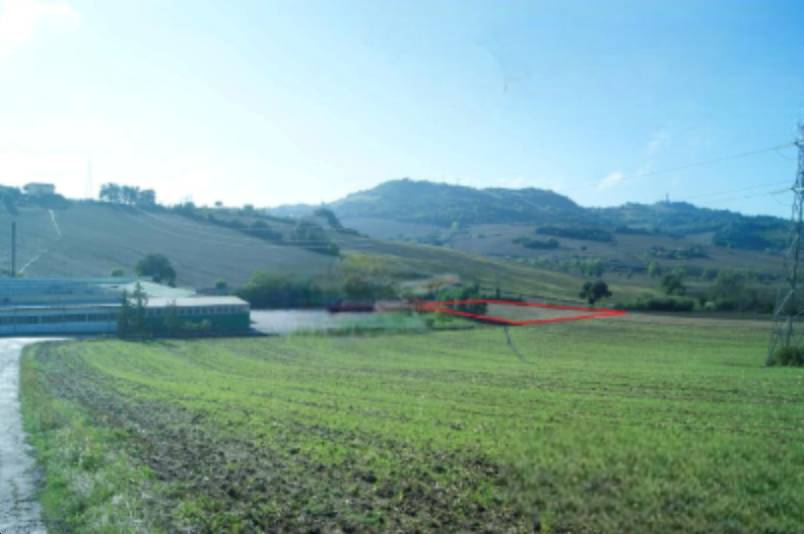 terreno agricolo in vendita ad Ancona in zona Torrette